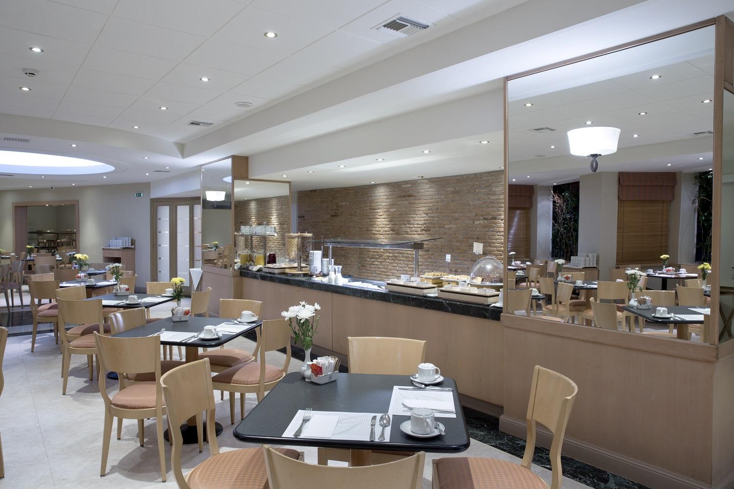 Golden Age 4* Athens