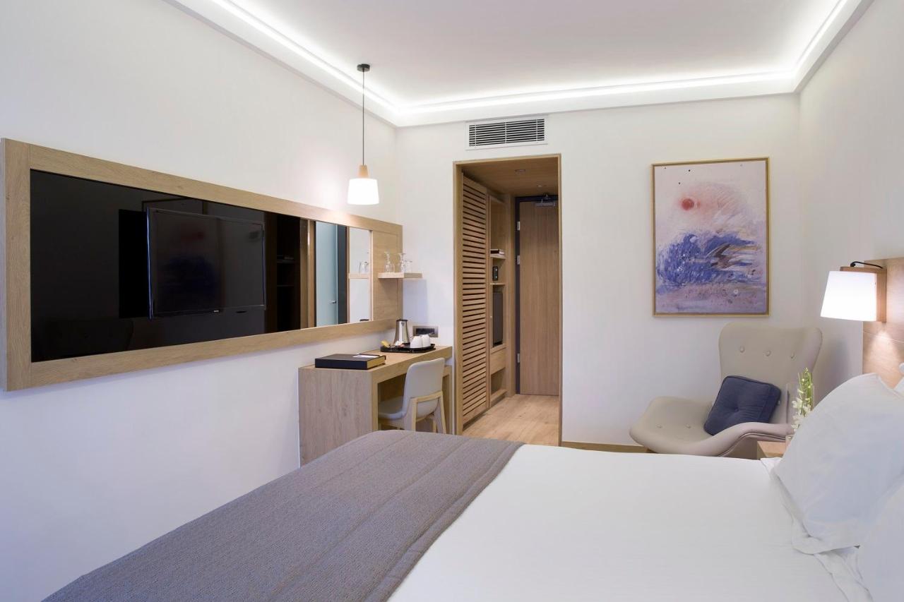 Golden Age 4* Athens
